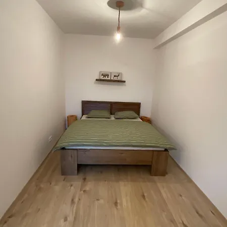 Utulny Jednopokojovy V Alpskem Stylu Na Klinovci * Loučná pod Klínovcem