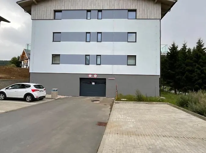 Apartment Utulny Jednopokojovy V Alpskem Stylu Na Klinovci *